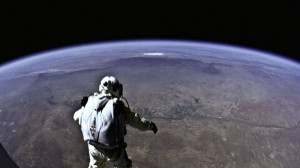 red-bull-stratos-felix-baumgartner-space-jump-13.jpg