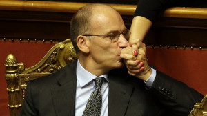 Silivio Berlusconi to support government of Enrico Letta in stunning