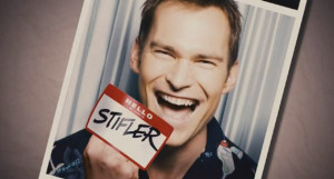 Es decir: Sean William Scott en la saga American Pie.