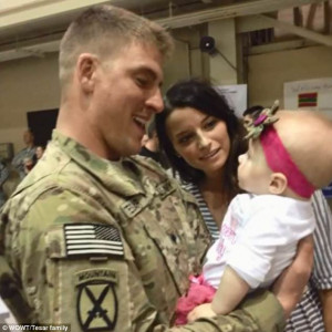 Introduction: Army Specialist Cole Harper meets his daughter Harper ...