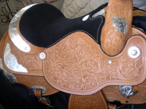 Discuss HELP! ASAP! Are Showman saddles good??? Opinions needed! at ...