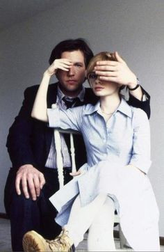 Adrienne Shelly and Billy Crudup in Chris Kentis' film 