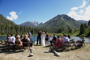 outdoor wedding ceremony on a horse farm in blue mountain