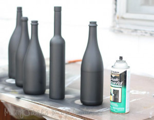 MaryJanes and Galoshes: Chalkboard Wine Bottles DIY