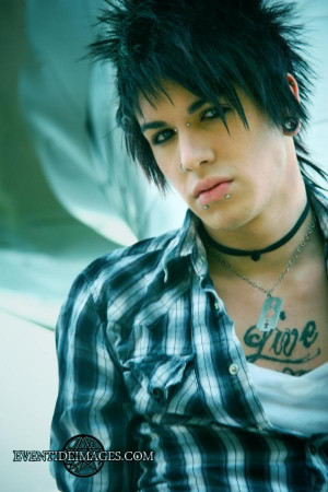 blood on the dance floor is f*cking awesome and Jayy Von Monroe soo ...