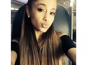 Instagram Ariana Grande 2014