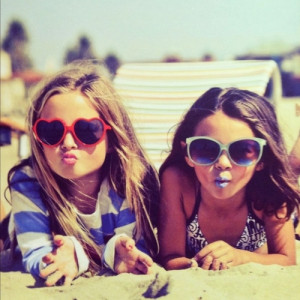 beach, funny, disney, girly, friends, summer, sunglasses, lips, girls ...