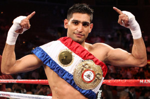 World Boxing Champion Amir Khan Arrested for attacking two teenagers