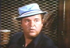 Dom DeLuise in Hot Stuff