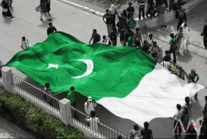 ... Independence-Day-at-Karachi-University-Proud-Display-of-Pakistani-flag