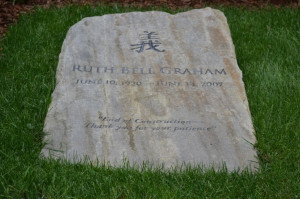 Ruth Bell Graham's Tombstone inscription: 