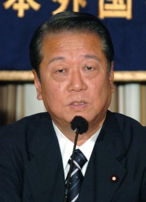 ICHIRO OZAWA CRITICIZES KOIZUMI GOVERNMENT