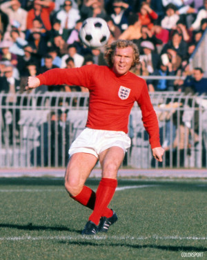 Bobby_Moore_Greece_England_-813x1024.jpg