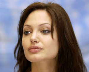 Angelina Jolie Lips Too Big...