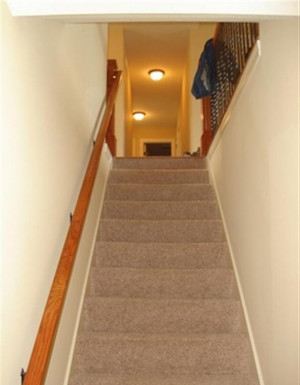 Beautiful Manhattan House for rent. Washer/Dryer Hookups!