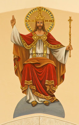 Above the sanctuary is Christ the King, an image from the Apocalypse.