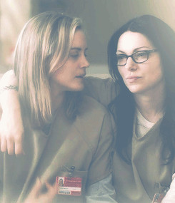 Oitnb oitnb Vauseman alex vause piper chapman orange is the new black ...