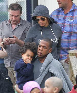 Both Beyonce and Jay Z have worn the poly cotton black heather gray ...