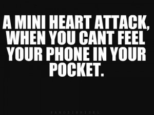 funny-cell-phone-pocket-lost