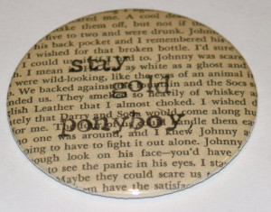 Literary Quote Pocket Mirror - Stay Gold Ponyboy - The Outsiders, S.E ...