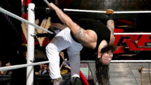 Bray Wyatt contraataca arrollando a Truth con un 