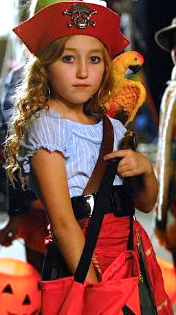 noah cyrus Noah-I love animals - ...