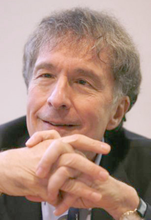 Howard Gardner, fully Howard Earl Gardner