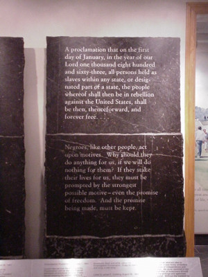 Lincoln Memorial Interior - Basement Quote 08