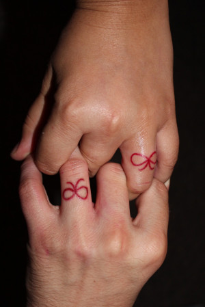 Wedding Finger Tattoos – Designs and Ideas