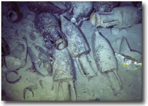 Interestingly it had hundreds of amphora's on deck that still had the ...