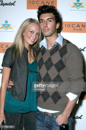 Justin Baldoni and Melissa Ordway