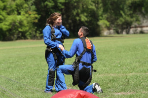 right now im skydiving and the skydiving the latest legitimate