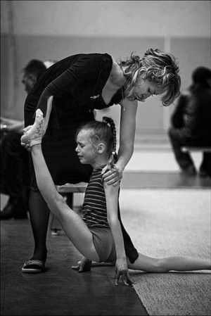pain ballerina ballet cry Little girl hard work
