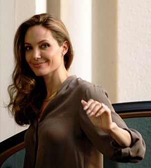 angelina-jolie.jpg