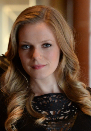 Emma Bell Pictures
