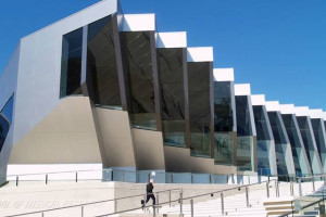 17. Australian National University