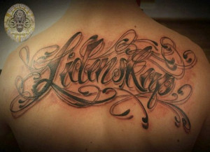 ... Chicano Letters, Tattoo Quotes, Back Tattoo, Ink Life, Japan Letters
