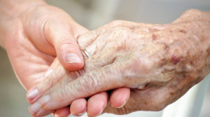 Accompagner les personnes âgées vers le bien-être