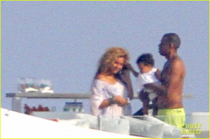 The Carters Doing What They Do!! And We’re Still Watching…