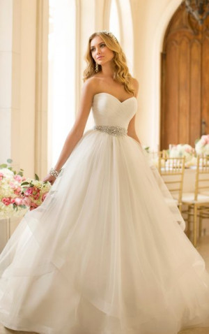 Stella York Style 5859. This Tulle wedding dress ballgown features a ...