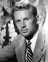 ... sterling hayden was born at 1916 03 26 and also sterling hayden is