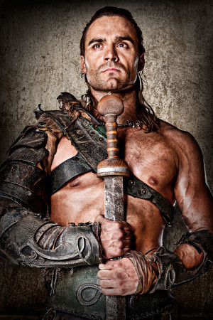 Dustin Clare Gannicus