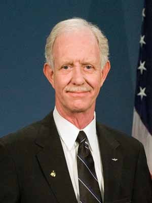 Chesley Sullenberger Photo