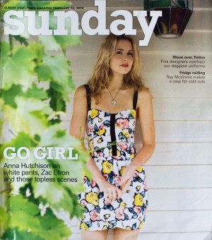 Anna Hutchison Sexy Photos