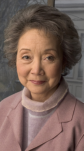 People Who Studied Abroad #115:Adrienne Clarkson, journalist, diplomat ...