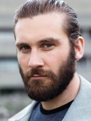 Clive Standen | Vikings | http://www.thefashionisto.com/clive-standen ...