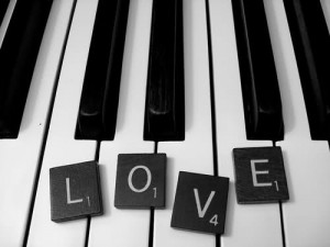 Piano, love and quote pictures