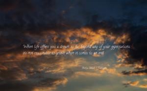 When life offers you a dream quote wallpaper