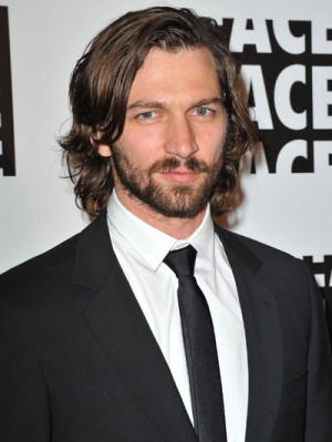 Michiel Huisman in Chanel