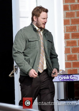 chris-pratt-chris-pratt-filming-parks-and_3963014.jpg